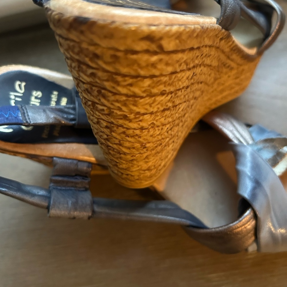 Wedges - Picture 3 of 3